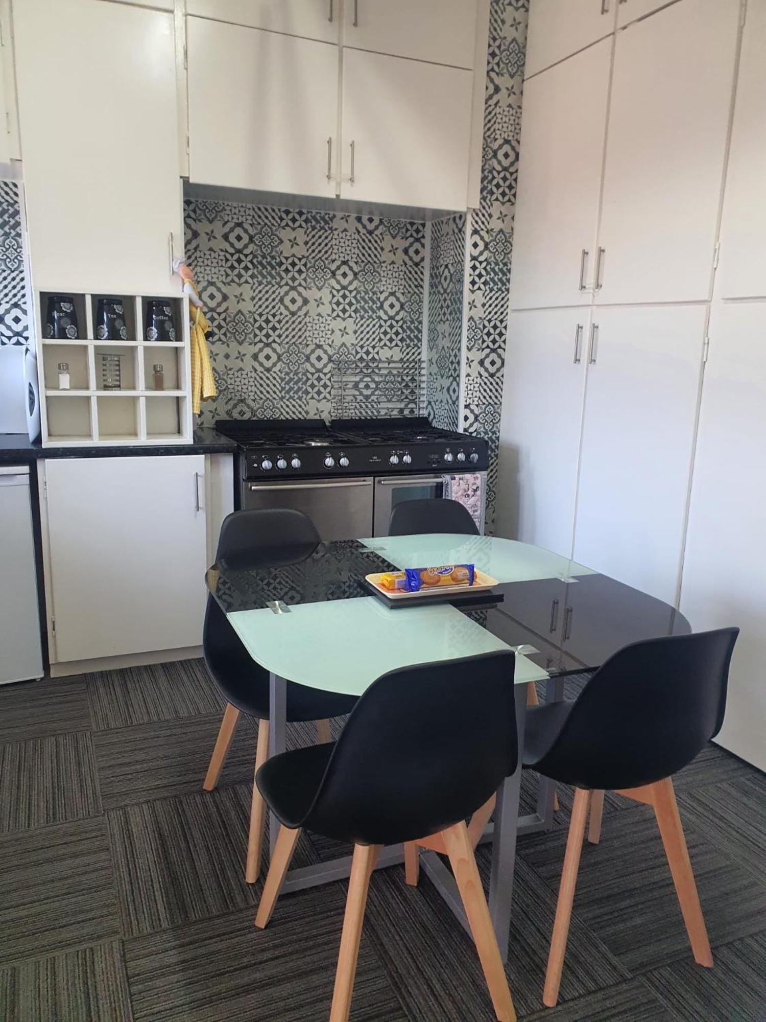 Saphire Glasgow Apartments Giffnock المظهر الخارجي الصورة